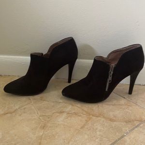 Black Massimo botties size 7